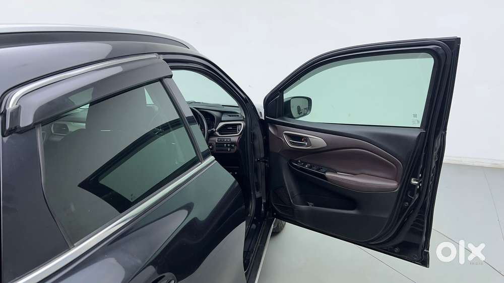 Maruti Suzuki Fronx Alpha 1.0l Turbo 6 At, 2023, Petrol