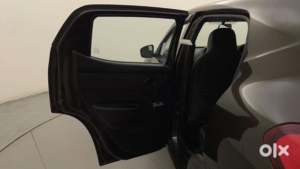 Renault Kwid 1.0 Rxt Amt, 2017, Petrol