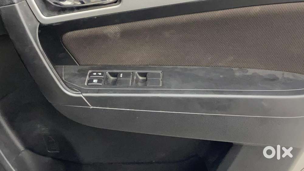 Toyota Innova Crysta