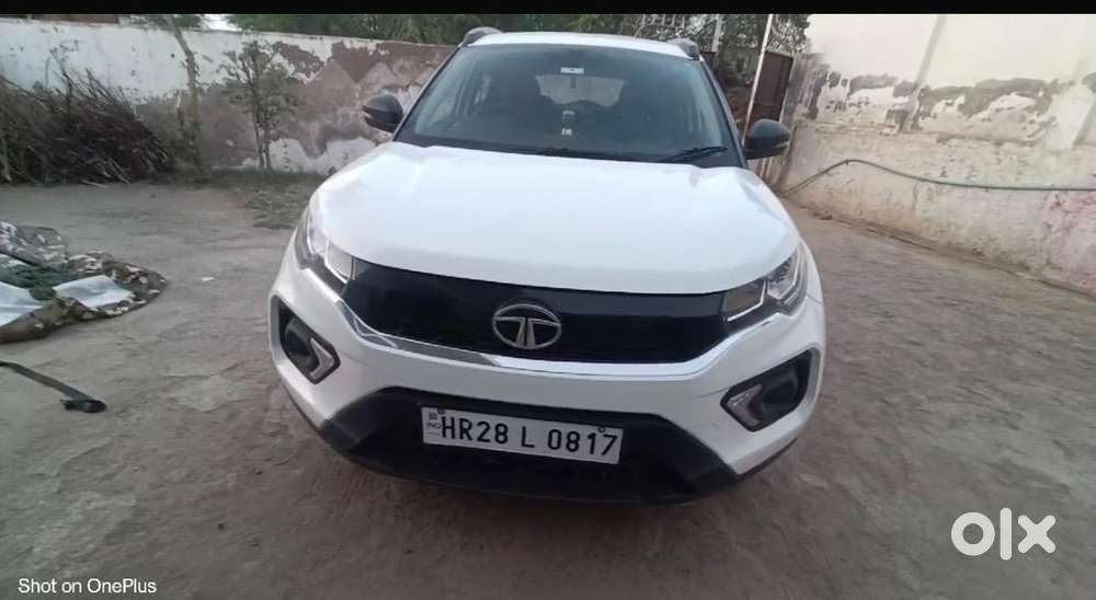 Tata Nexon 2023 Petrol 15000 Km Driven