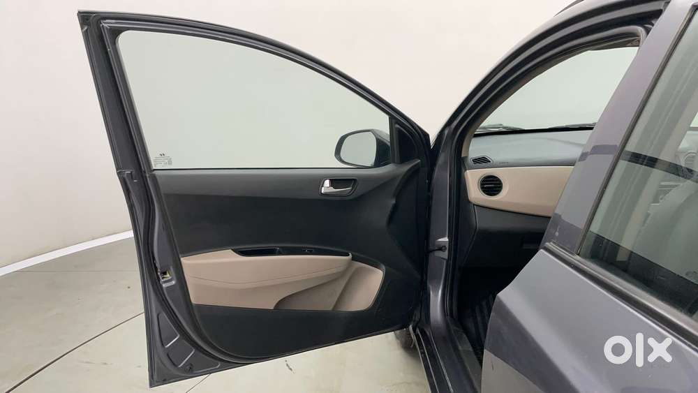 Hyundai Grand I10 [ ] 1.2 Kappa Vtvt Sportz At, 2018, Petrol