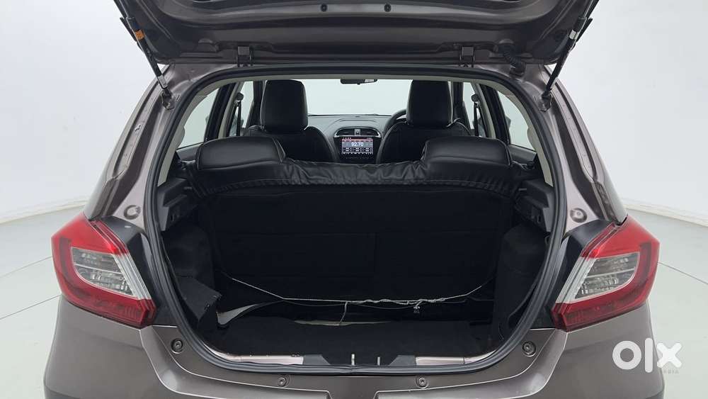 Tata Tiago Xza, 2018, Petrol