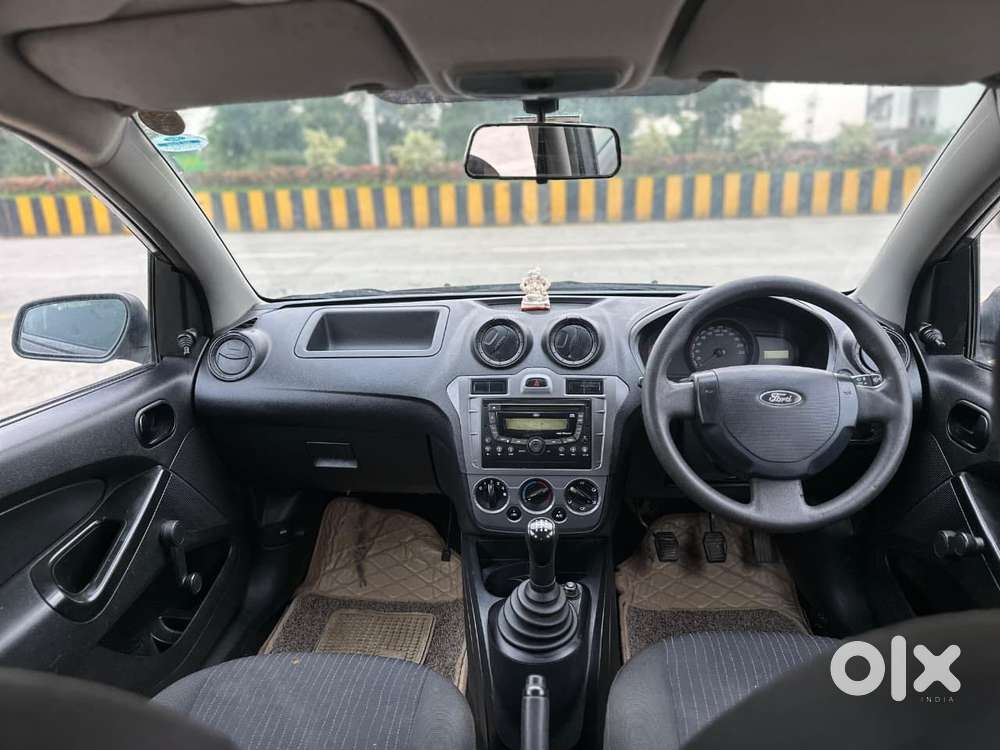 Ford Figo 1.2p Trend Mt, 2012, Petrol