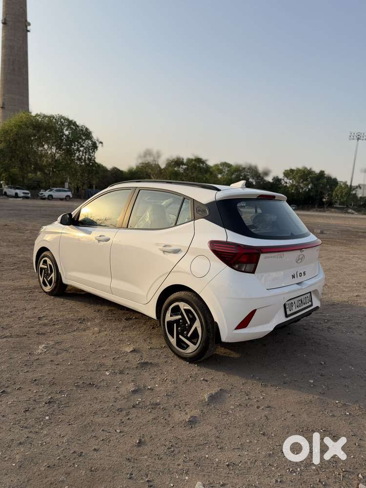 Hyundai Grand I10 Nios Sportz 1.2 At, 2025, Petrol