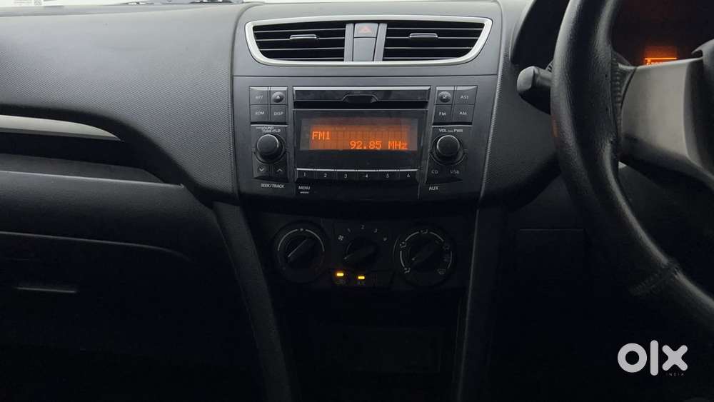 Maruti Suzuki Swift Vvt Vxi, 2016, Petrol