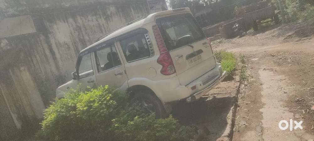 Mahindra Scorpio 2.2 2015