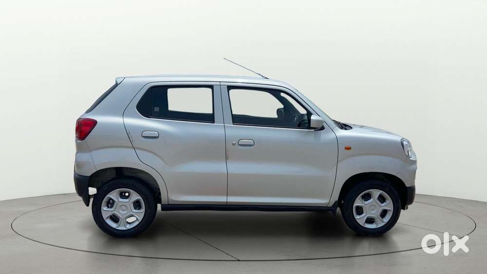 Maruti Suzuki S-presso Vxi, 2023, Petrol