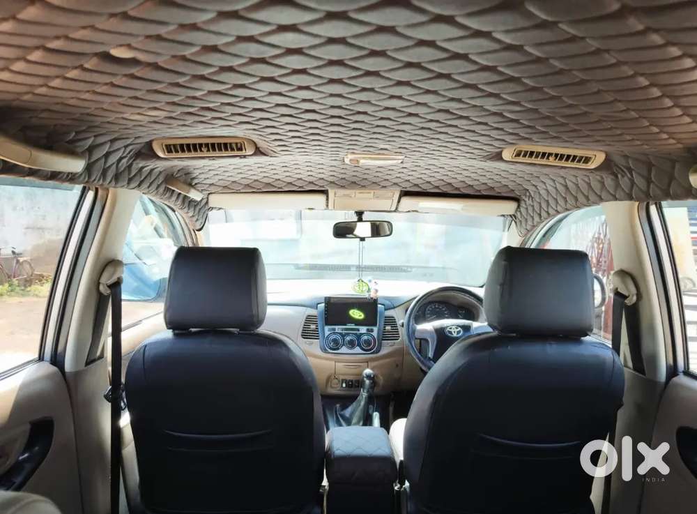 Toyota Innova 2016 Diesel Well Maintained