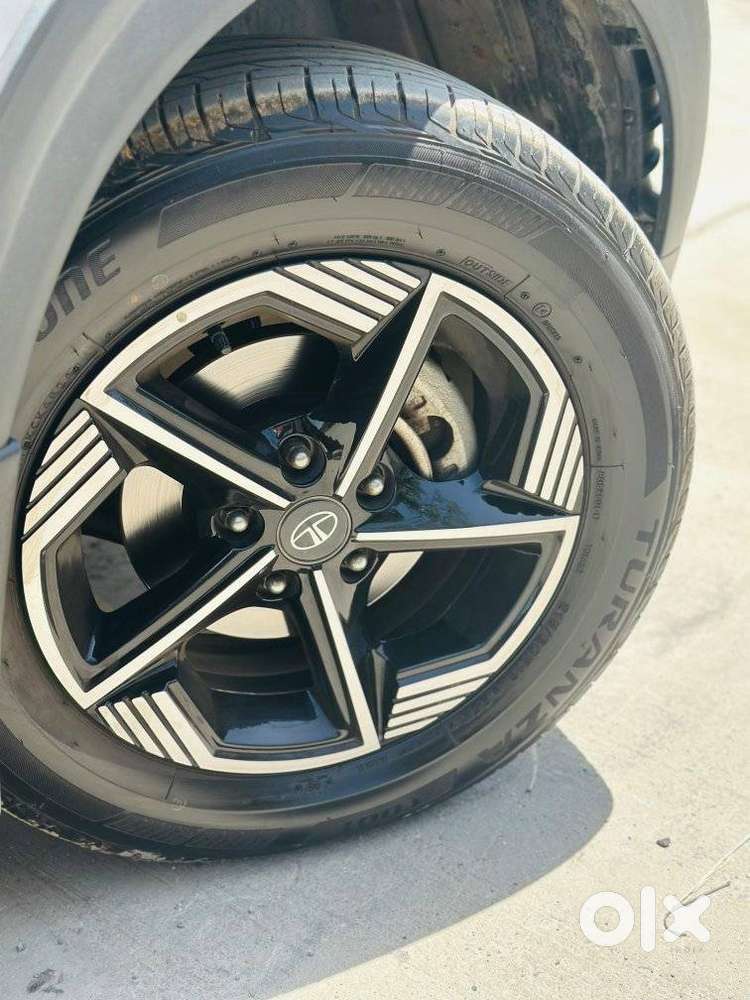 Tata Nexon Creative 1.2 Revotron Petrol 7dca, 2025, Petrol