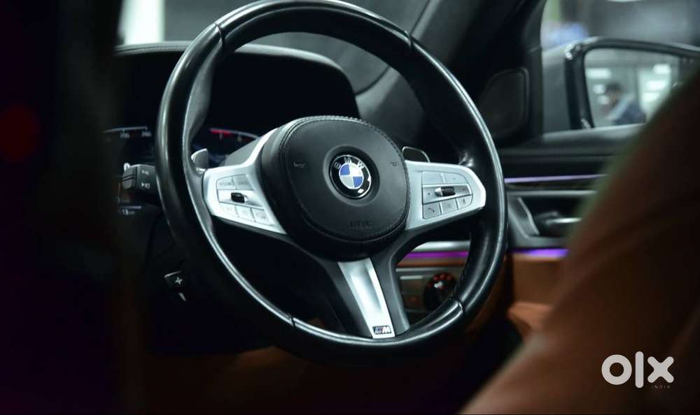 2022 Bmw 740li M Sport  Bernina Grey  Excellent Condition