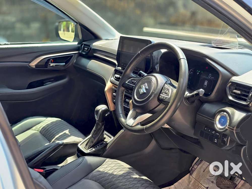 Maruti Suzuki Grand Vitara 1.5 Alpha Plus Dual Tone Intelligent Hybr..