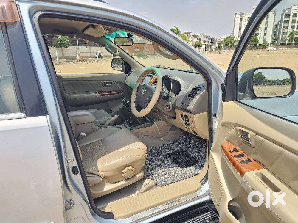 Toyota Fortuner 3.0 4x4 Manual, 2010, Diesel
