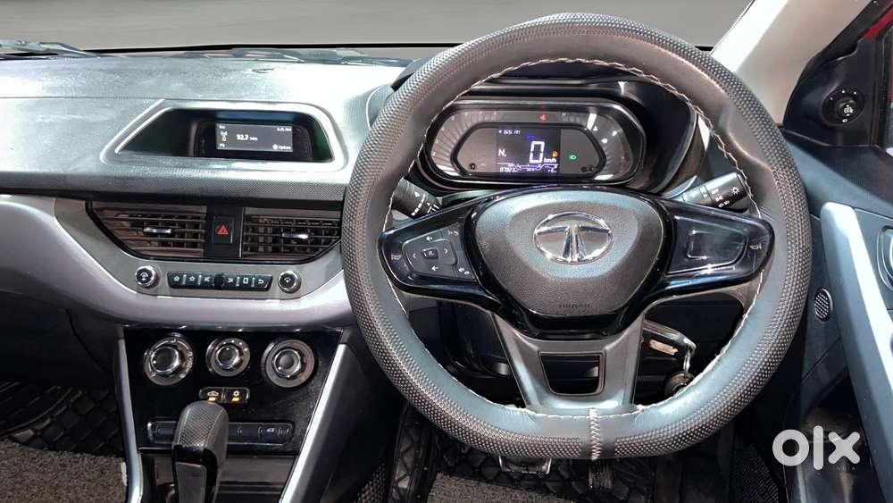 Tata Nexon 1.5 Revotorq Xma Amt (s), 2021, Petrol