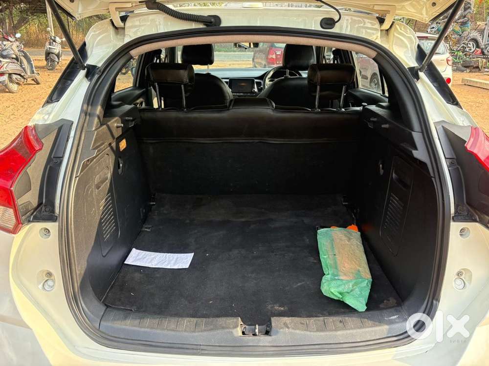 Nissan Kicks 2020 Petrol Well Maintained