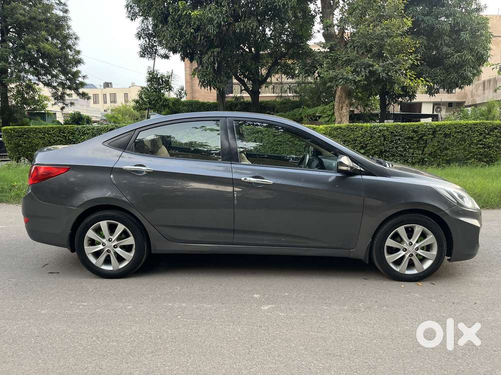 Hyundai Verna Fluidic 1.6 Crdi Sx Opt, 2013, Diesel