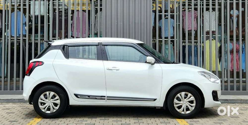 Maruti Suzuki Swift Amt Vxi, 2021, Cng & Hybrids