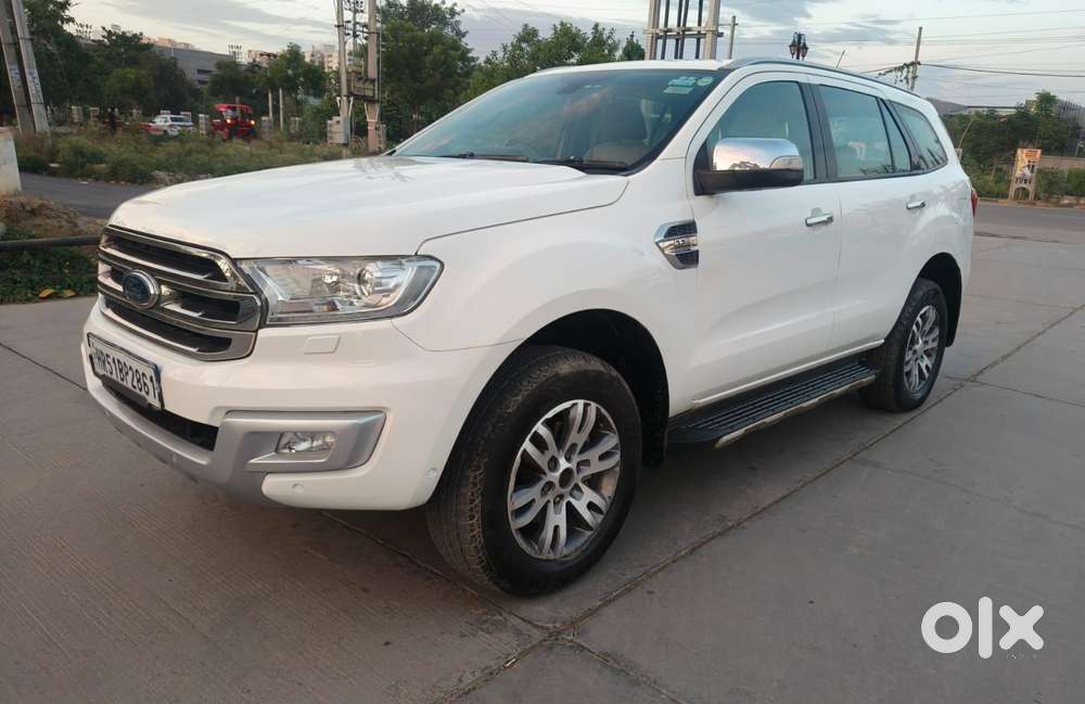 Ford Endeavour 3.2 Titanium 4x4 At, 2017, Diesel