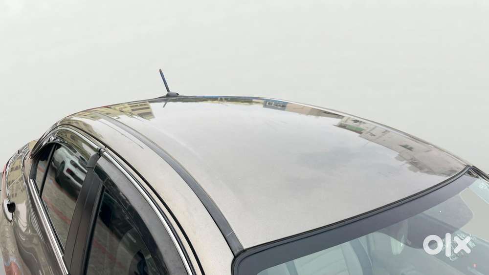 Maruti Suzuki Swift Dzire Zxi + Amt, 2020, Petrol