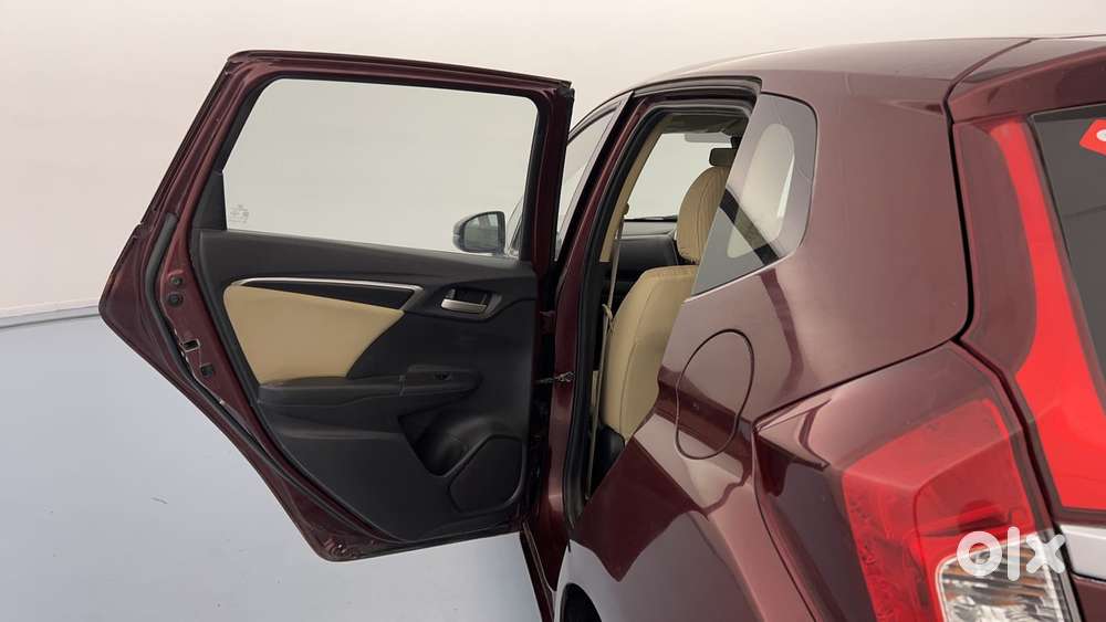 Honda Jazz [2020-2023] 1.2 V I-vtec Mt, 2017, Petrol