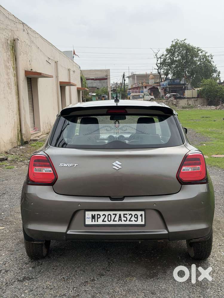 Maruti Suzuki Swift 1.2 Vxi (o), 2022, Petrol