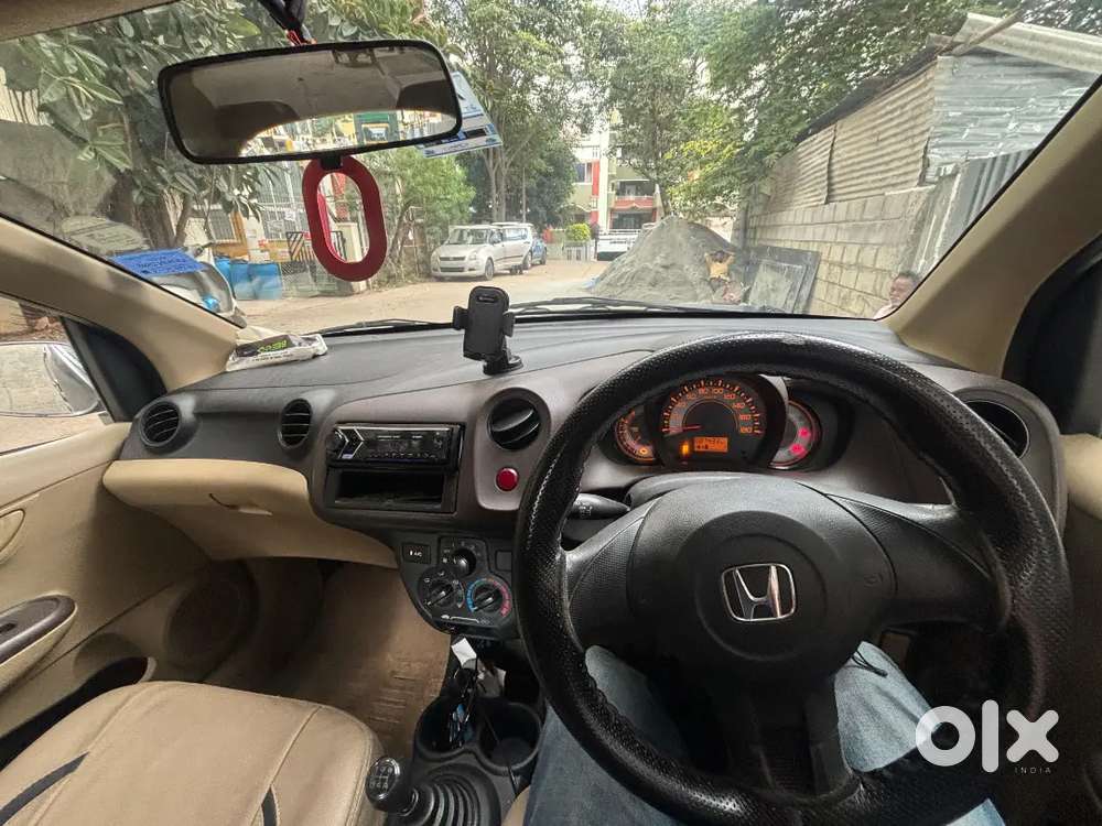 Honda Brio Petrol Mt 2013