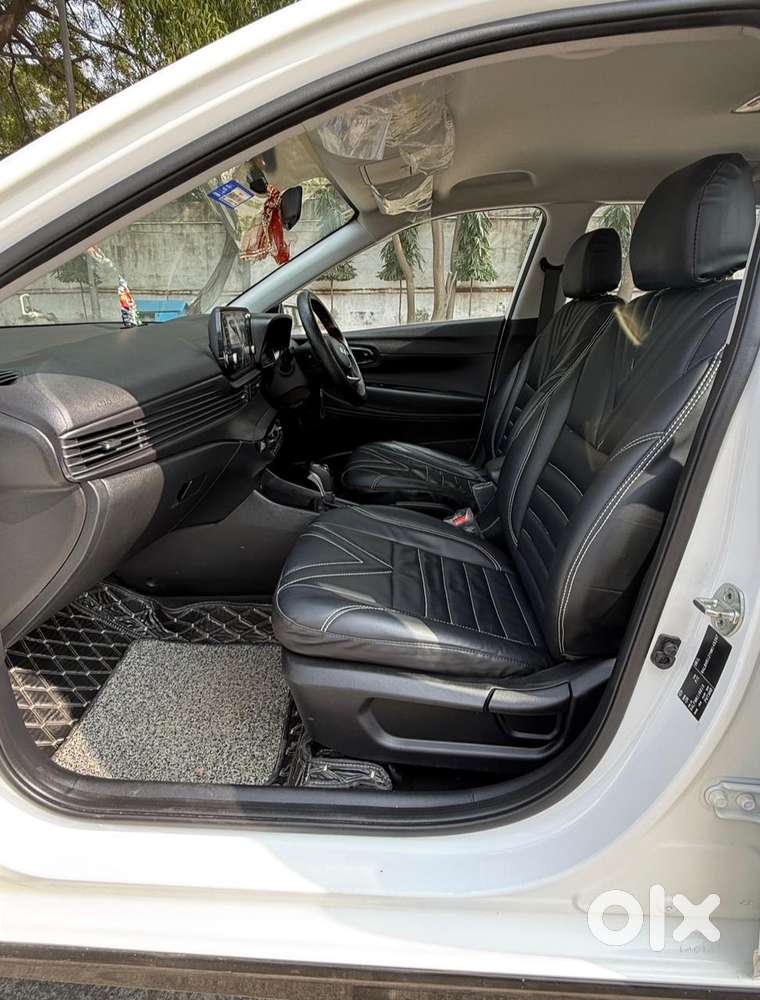 Hyundai I20 Sportz 1.2 Ivt, 2022, Petrol