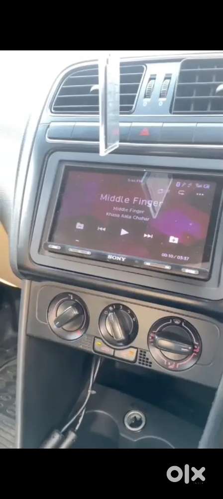 Volkswagen Polo Diesel Manual 2011