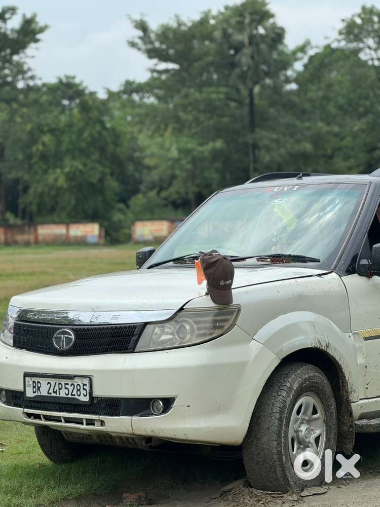 Tata Safari Storme 2015 Diesel 100000 Km Driven