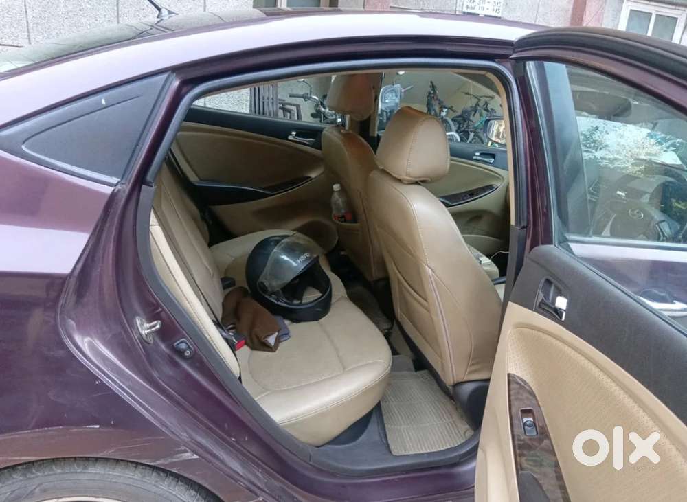 Hyundai Verna Fluidic 1.6 Vtvt Sx, 2011, Cng & Hybrids