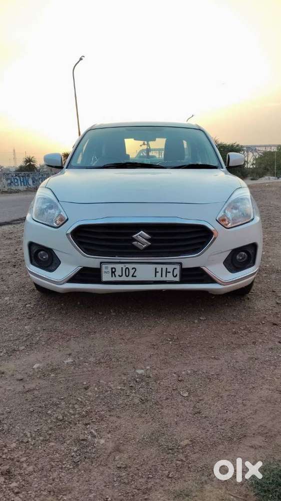 Maruti Suzuki Dzire 1.2 Vxi Amt, 2018, Petrol