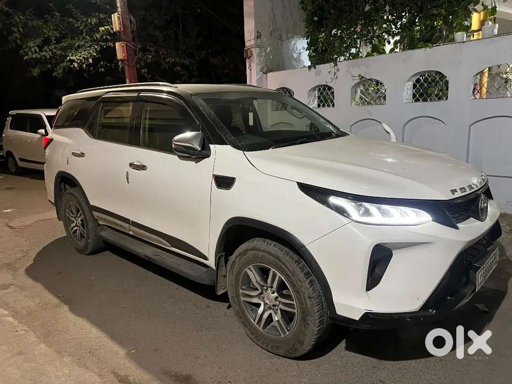 Toyota Fortuner Legender 2020