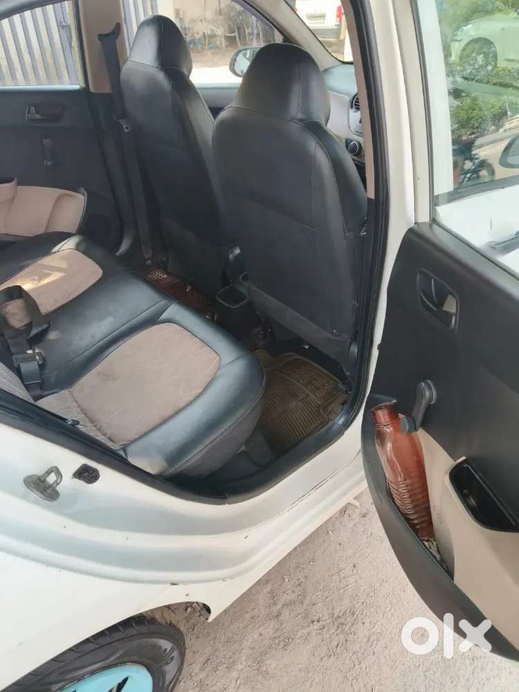 Hyundai Xcent 2016 Base_cng
