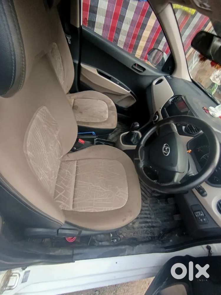 Hyundai Xcent 2015 Model