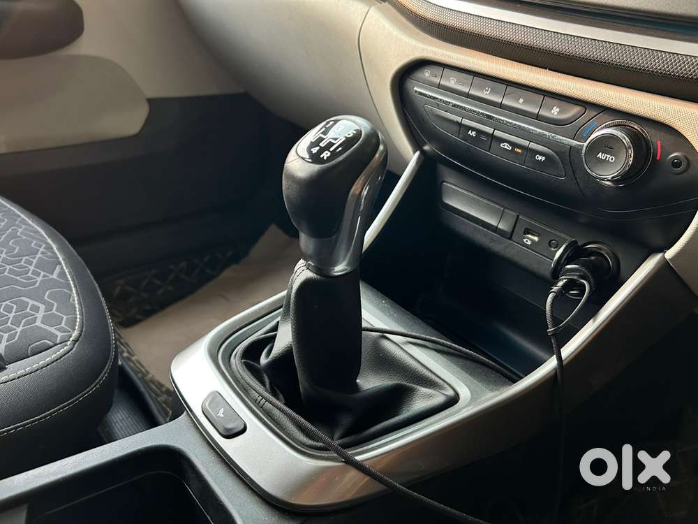 Tata Altroz Petrol Looking For Serious Buyer