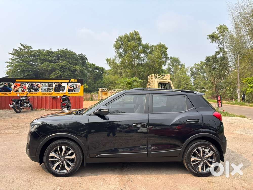 Mahindra Xuv300 2021 Petrol Well Maintained