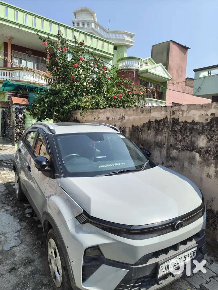 Tata Nexon Petrol 2024