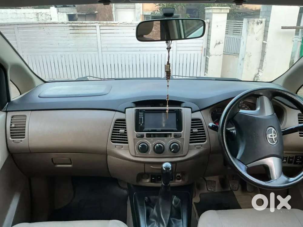 Toyota Innova G2 Diesel 2015