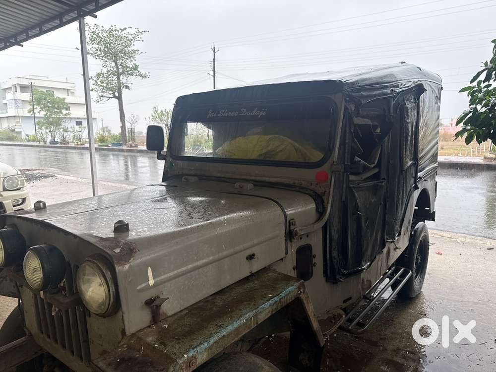Mahindra Jeep Commander 2000