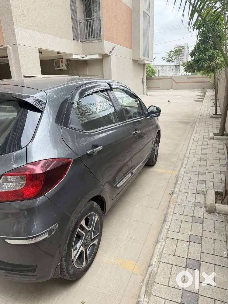 Tata Tiago 2022 Petrol/cng 79000 Km Driven Top Model