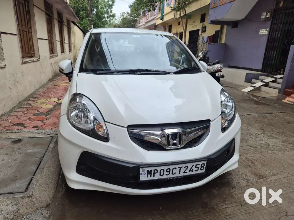 Honda Brio Petrol Mt 2016