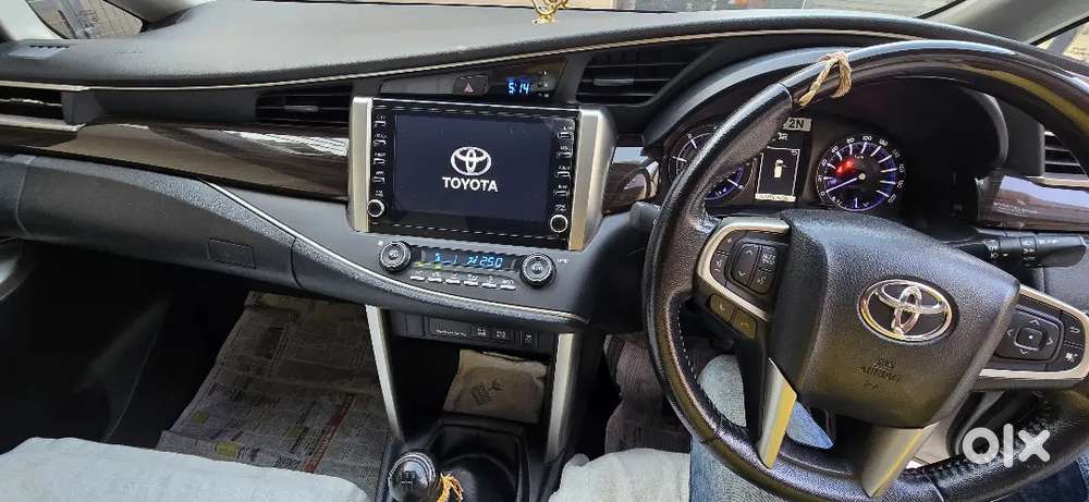 Toyota Innova Crysta 2.4 2021