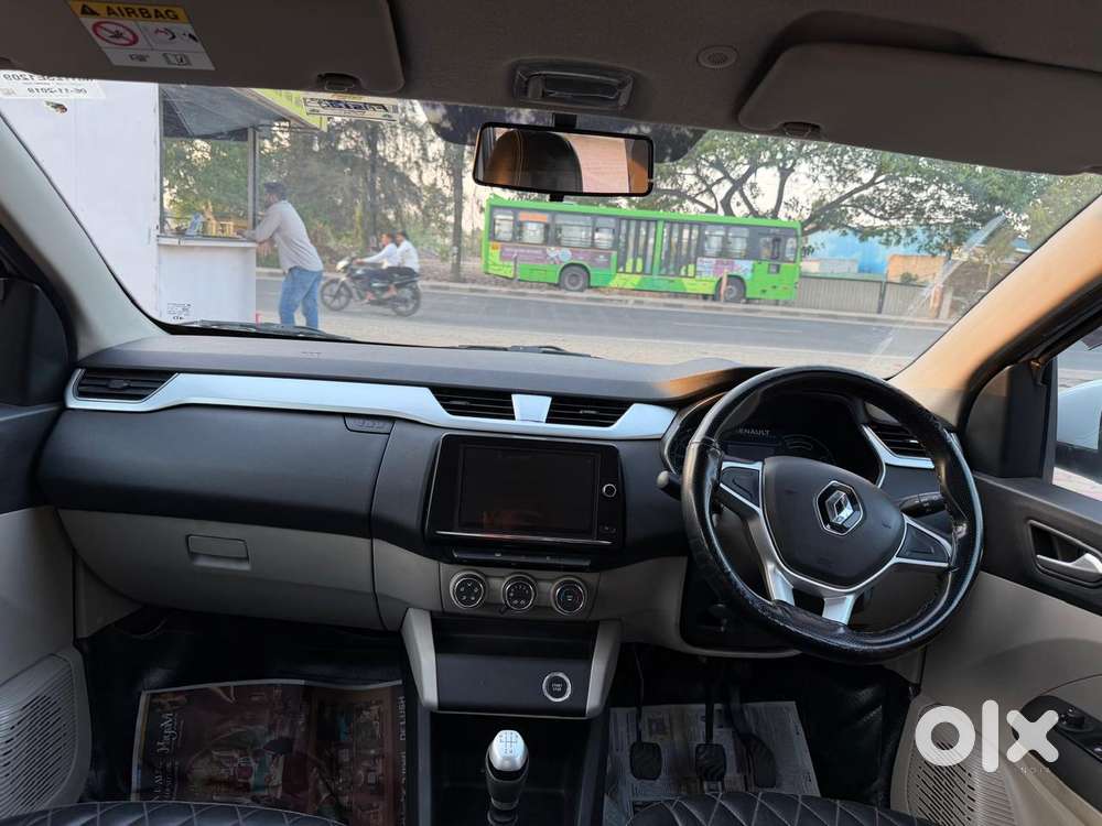 Renault Triber Rxz, 2019, Petrol