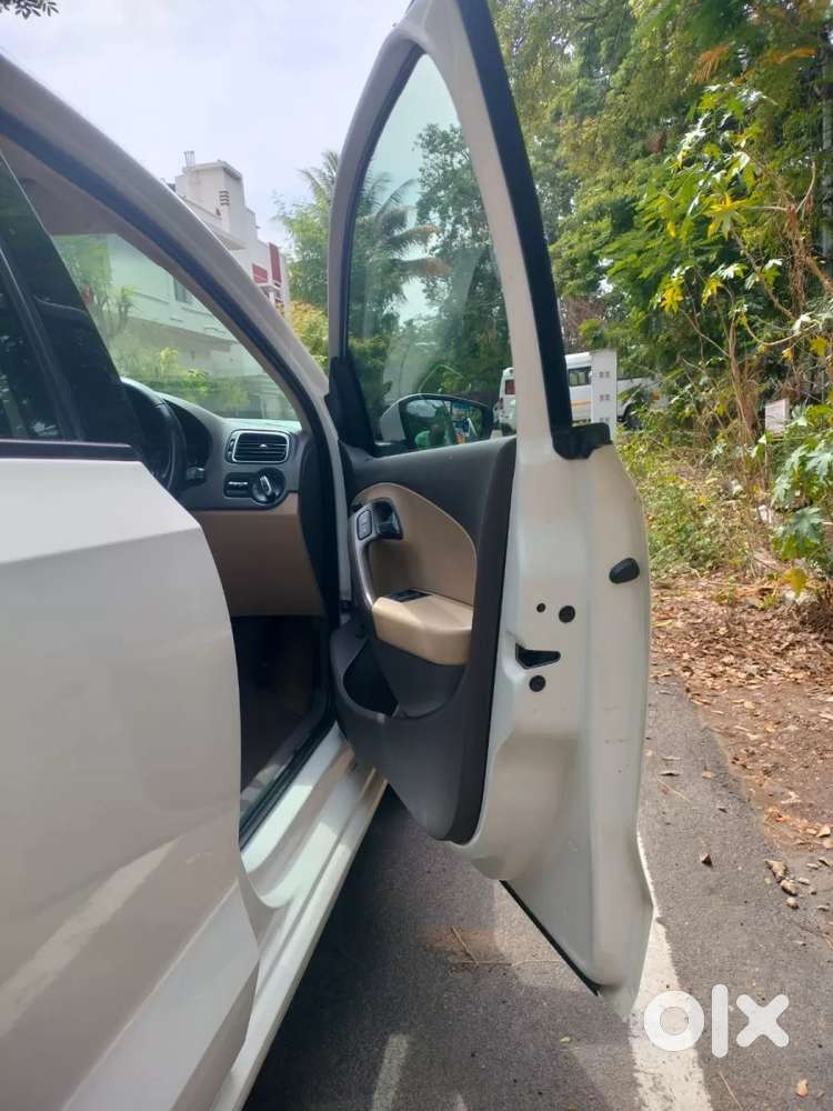 Volkswagen Vento 1.2 Tsi Highline At, 2017, Petrol