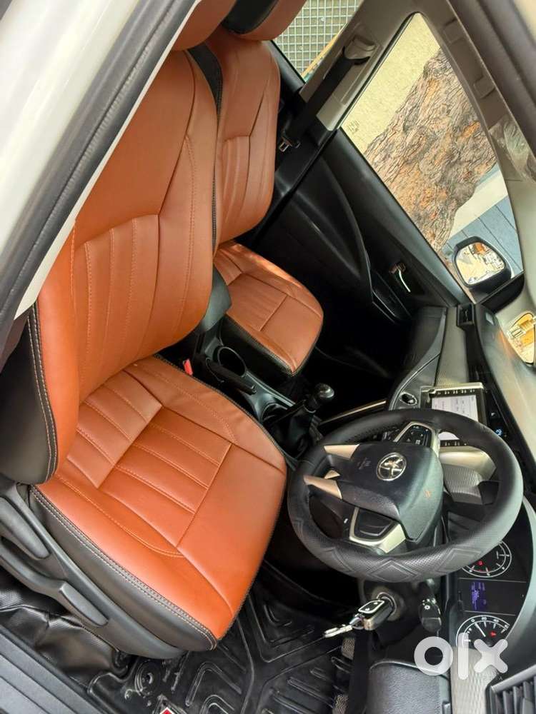 Toyota Innova Crysta 2023 Diesel 35000 Km Driven