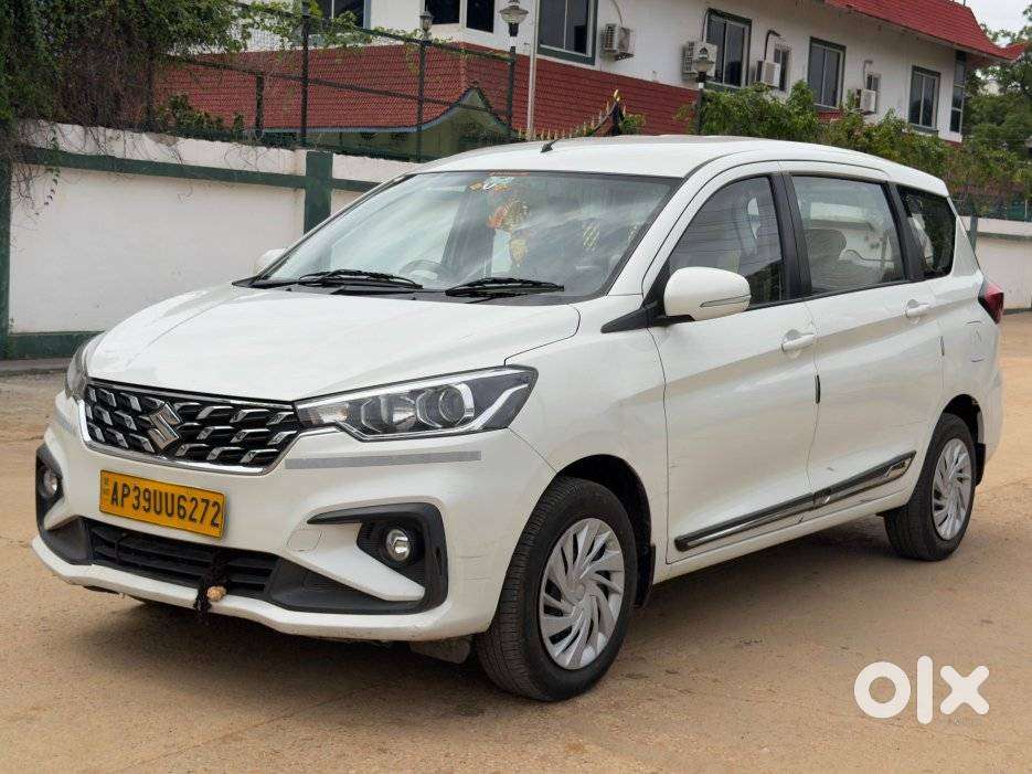 Maruti Suzuki Ertiga 1.5 Tour M Cng, 2024, Cng & Hybrids