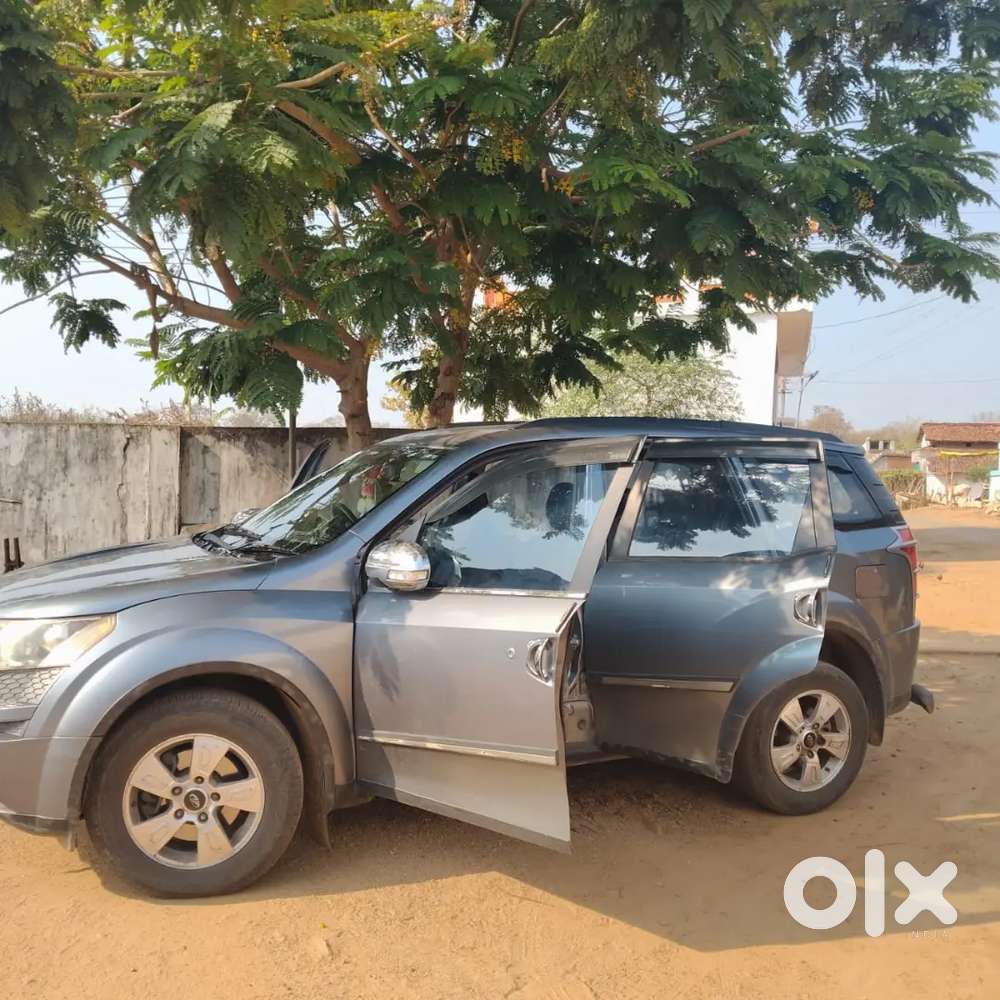 Mahindra Xuv500 2014 Diesel 125000 Km Driven