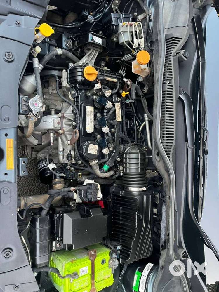 Tata Altroz 1.2 Xe, 2021, Petrol