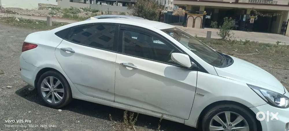 Hyundai Verna Fluidic 2011