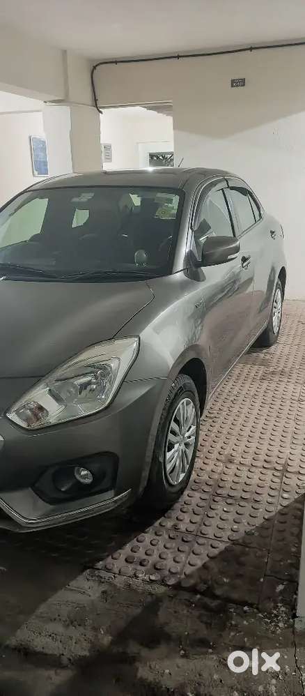 Maruti Suzuki Dzire 2017 Petrol 73000 Km Driven