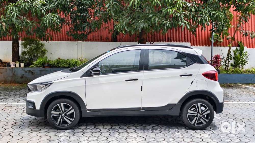 Tata Tiago 1.2 Revotron Xz (o), 2022, Petrol